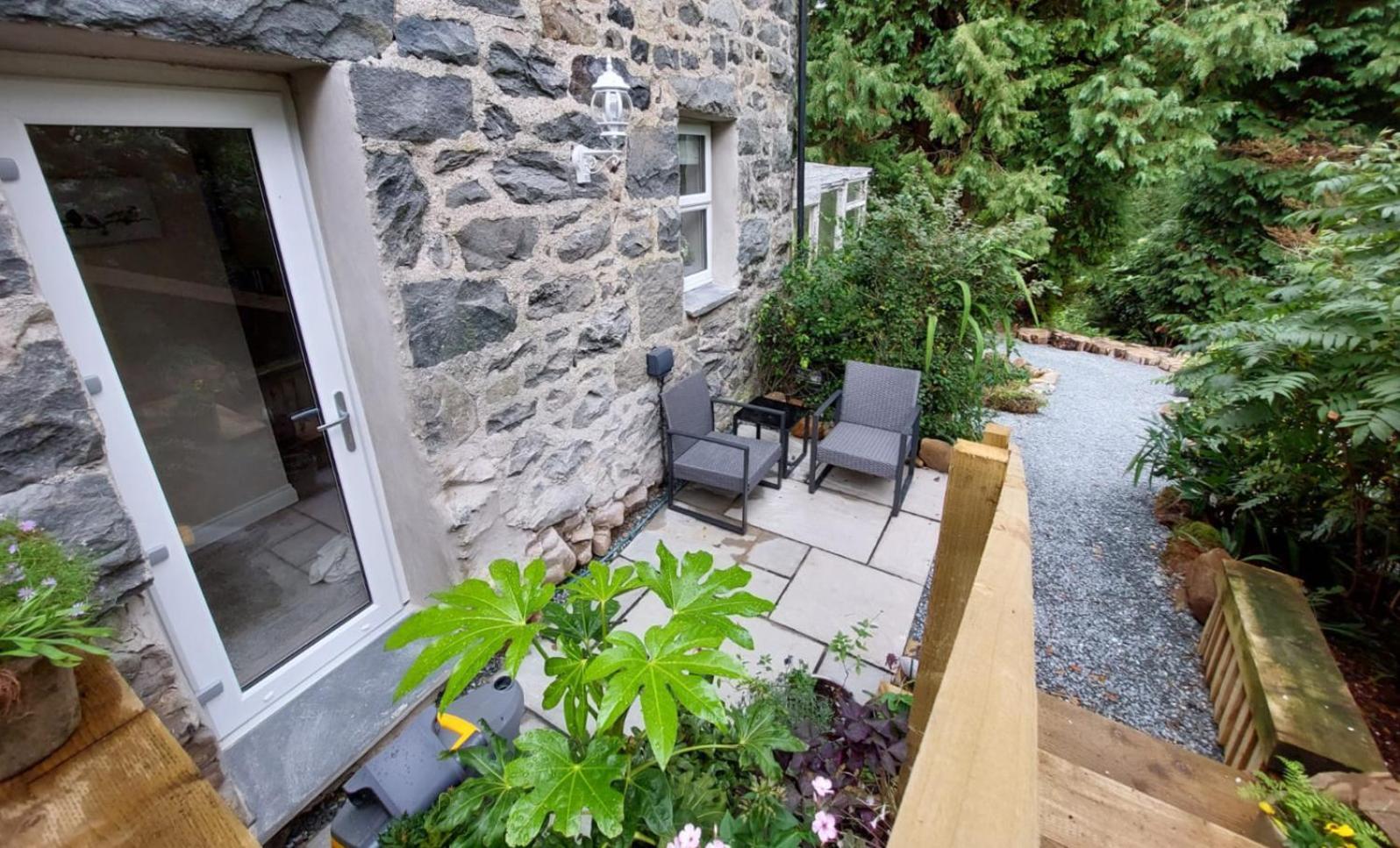 دولغيلوو Afon Rhaiadr Country House المظهر الخارجي الصورة